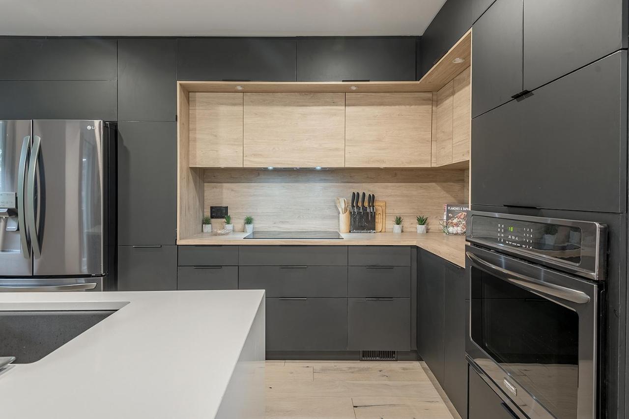 Free Parking Prime Location New Modern Condo 브로사르 외부 사진
