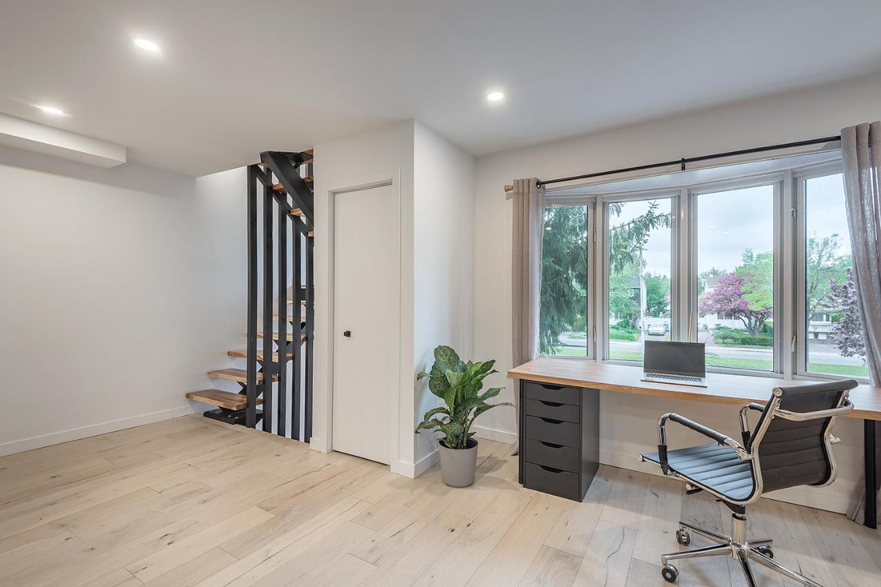 Free Parking Prime Location New Modern Condo 브로사르 외부 사진