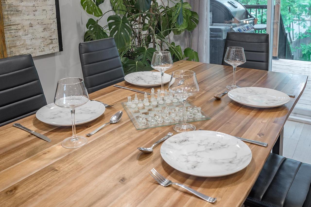 Free Parking Prime Location New Modern Condo 브로사르 외부 사진